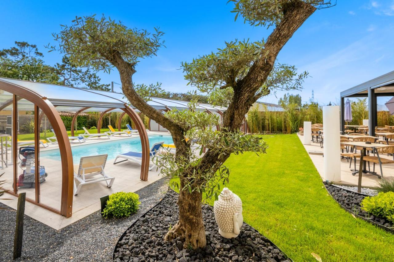 Logis Hotel Restaurant Le Clos Fleuri Castelnaudary Exterior photo